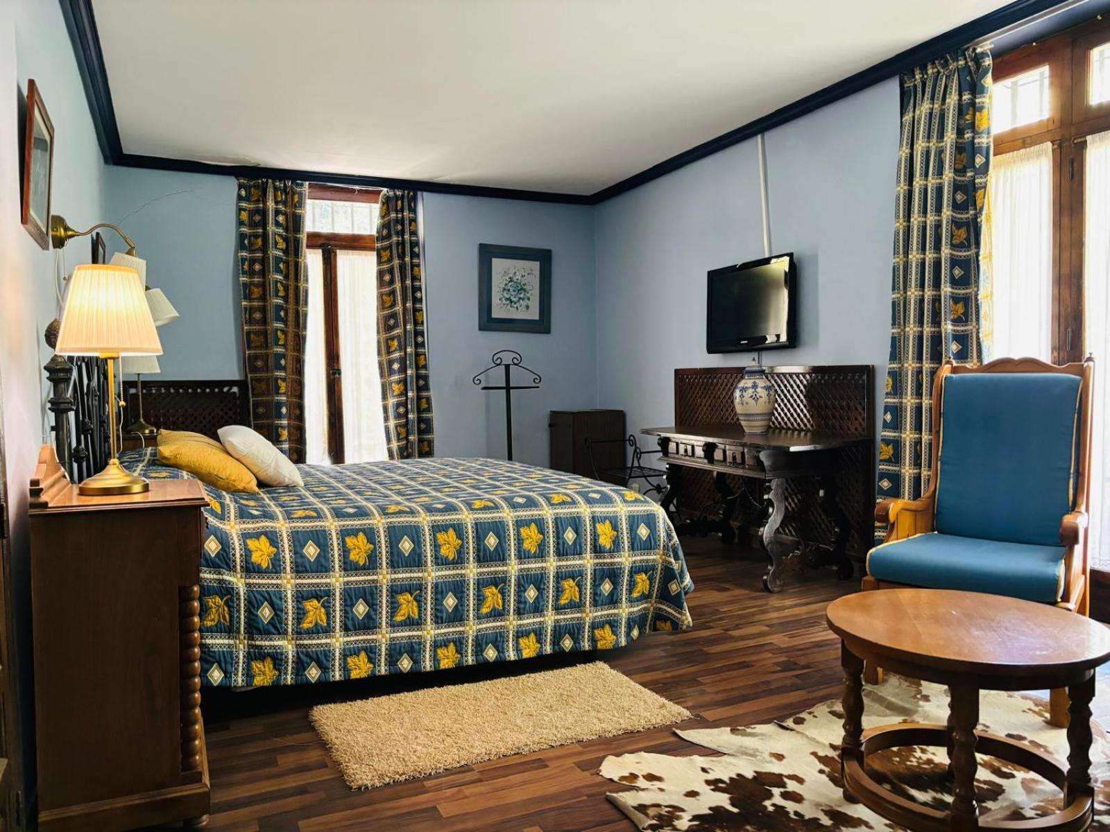Ojén Hotel El Refugio De Juanar מראה חיצוני תמונה