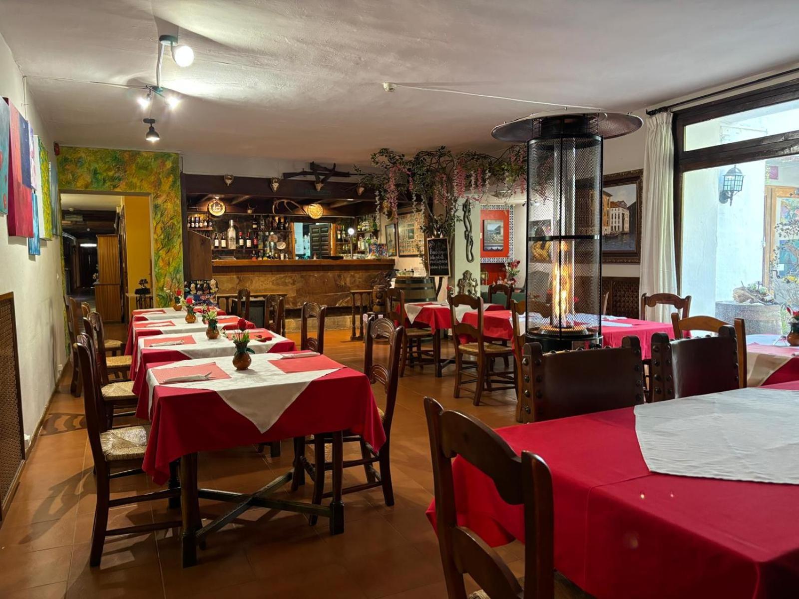 Ojén Hotel El Refugio De Juanar מראה חיצוני תמונה