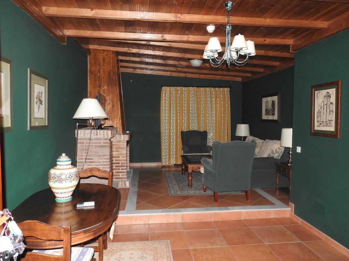 Ojén Hotel El Refugio De Juanar מראה חיצוני תמונה
